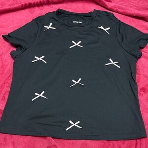 SHEIN Black Tee with pink bows. Ribbon